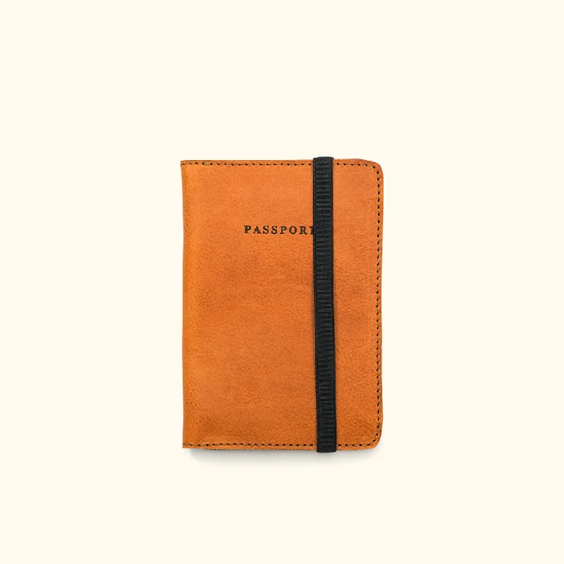 Dakota Leather Field Notes Cover & Passport Travel Wallet, Passport Emboss | Saddle Tan