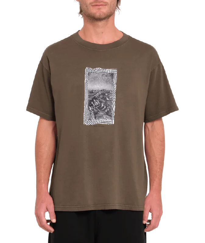 Iguchi Valley T-Shirt in Dark Earth