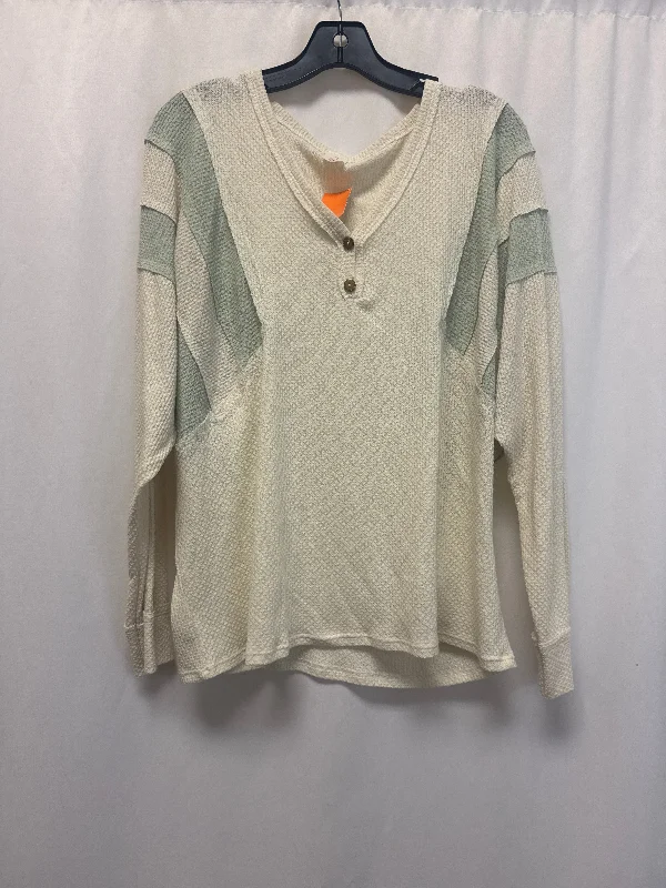 Top Long Sleeve By Clothes Mentor In Cream, Size: 1x